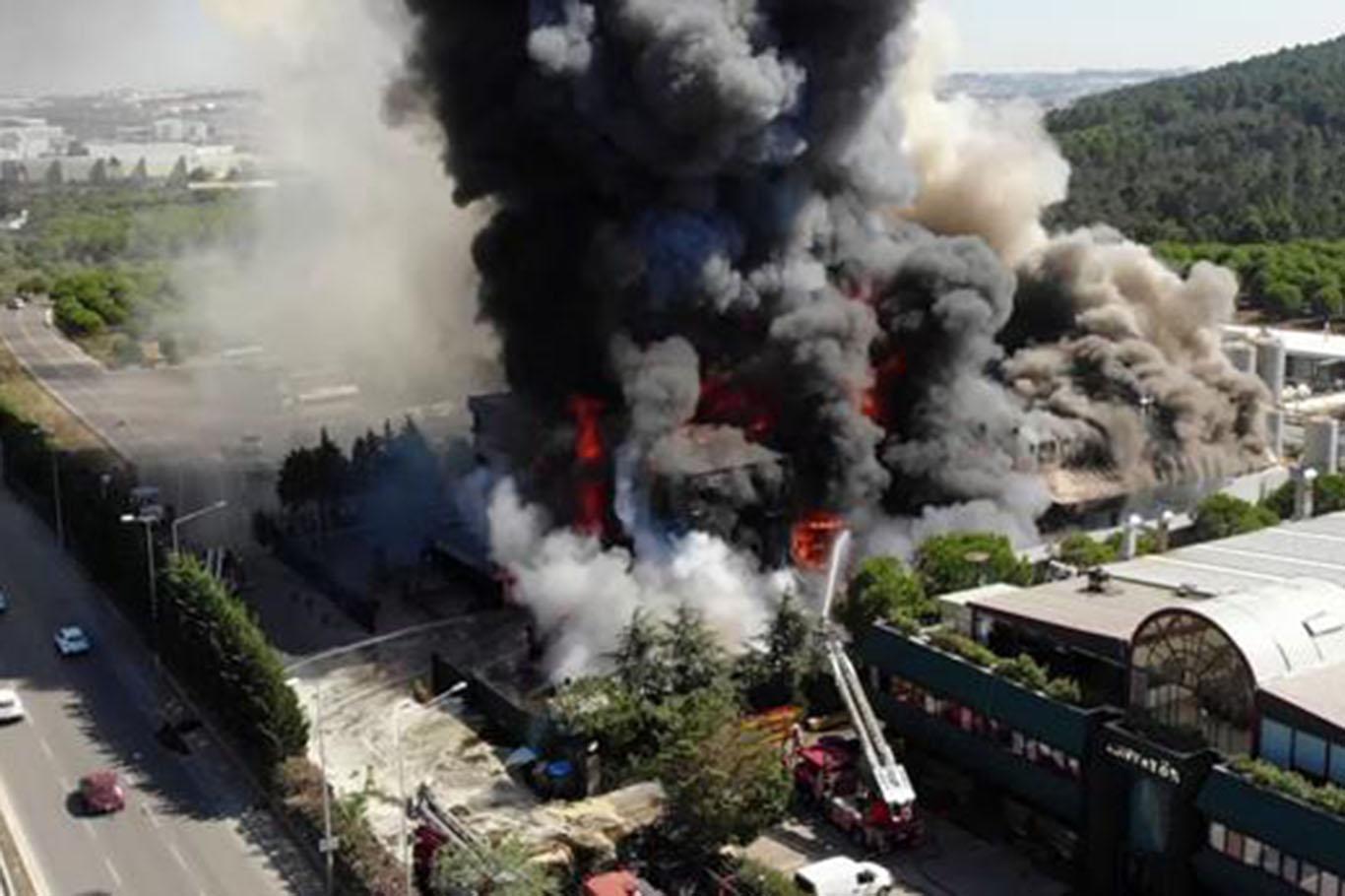Tuzla'daki fabrika yangını